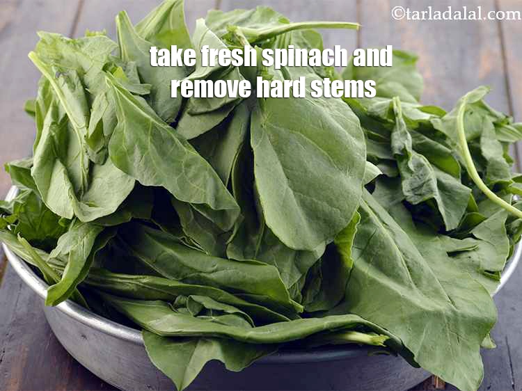 Step 3 – To make <strong>palak aur chawal ki roti recipe | chawal ke atte aur palak ke …