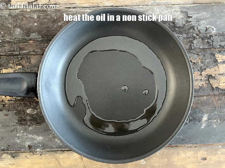 स्टेप 3 – <strong>बेबी कॉर्न पनीर की सब्जी</strong> बनाने के लिए | <strong>पनीर …