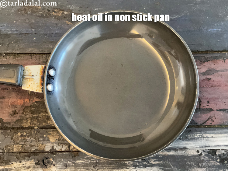 Step 7 – To make a sweet, tangy and spicy dressing for <strong>bean sprouts capsicum salad</strong>,&nbsp;&nbsp;heat 1 1/2 …