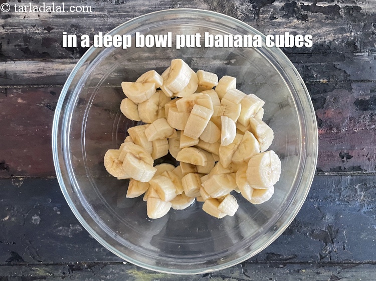 स्टेप 3 – <p><strong>बनाना एण्ड कुकुम्बर सलाद रेसिपी | केला ककड़ी का सलाद …