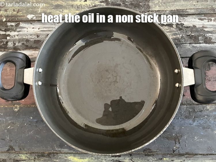 Step 6 – To make <strong>clear soup with mushroom and baby corn recipe | mushroom baby corn soup …