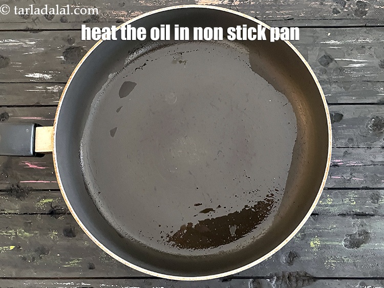 Step 12 – To make <strong>broccoli mushroom bean sprouts stir fry recipe | Chinese style&nbsp;bean sprout and mushroom …