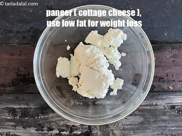 Step 3 – In a bowl put&nbsp;<meta charset="UTF-8" />3/4 cup&nbsp;<a href="glossary-grated-low-fat-paneer-1118i">grated low-fat paneer (cottage cheese)</a>.