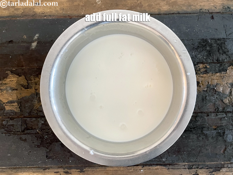 Step 13 – <span style="font-size:12px"><span style="color:#000000"><span style="font-family:Helvetica"><span style="background-color:#ffffff"><span style="font-family:Arial,Helvetica,sans-serif"><span style="font-size:medium">Rotate the pan in a clockwise motion, so the …