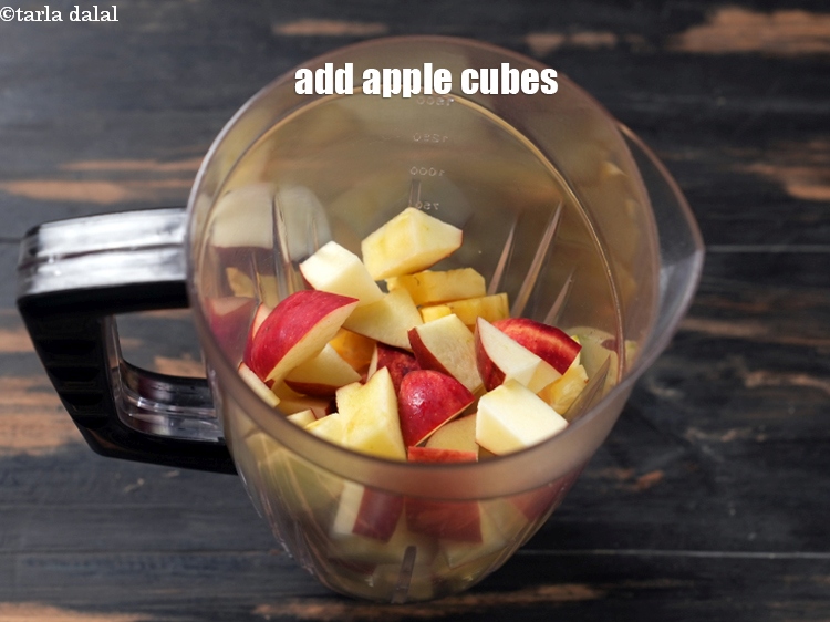 Step 4 – Add&nbsp;1 1/2 cups&nbsp;<a href="https://www.tarladalal.com/glossary-apple-cubes-57i">apple cubes</a>.