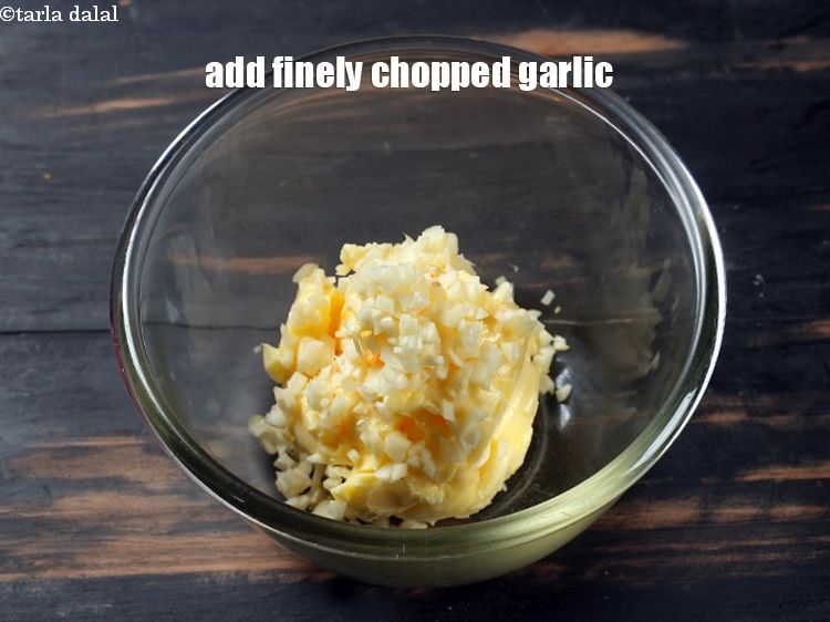 Step 4 – Add 2 tbsp finely chopped garlic.