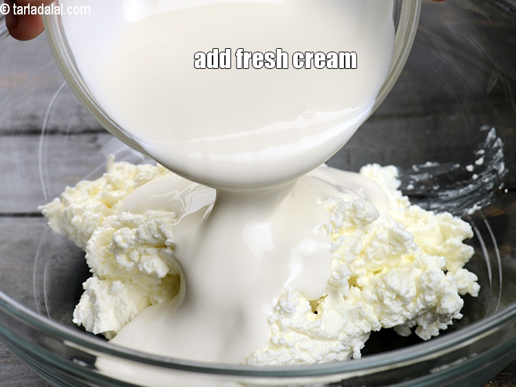 Step 4 – Add &frac12; cup <a href="https://www.tarladalal.com/glossary-fresh-cream-1877i">fresh cream</a>.&nbsp;