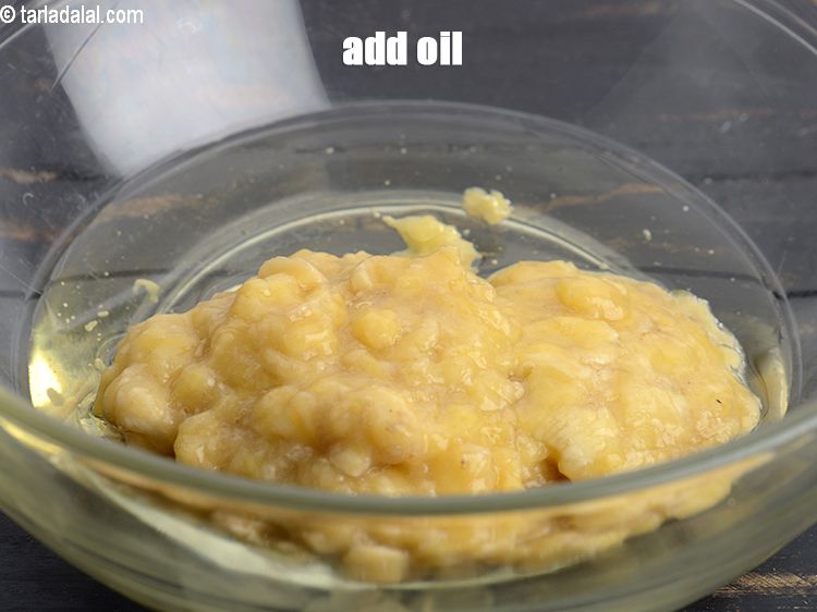 Step 4 – Add 1/3 cup <a href="https://www.tarladalal.com/glossary-oil-671i">oil</a>.