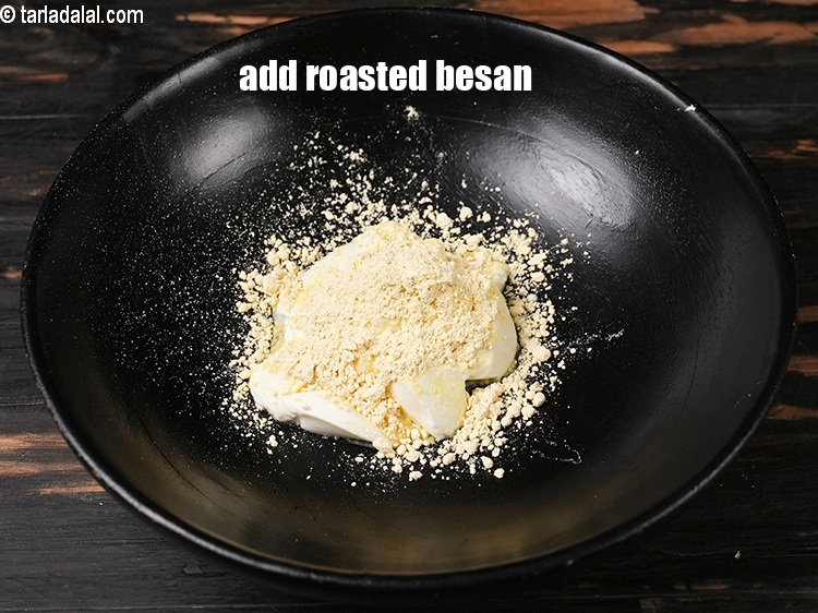 Step 5 – Add 1 tbsp roasted <a href="https://www.tarladalal.com/glossary-besan-chana-dal-flour-bengal-gram-flour-952i">besan (bengal gram flour)</a>.