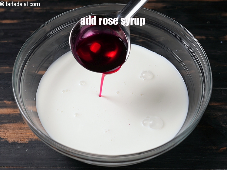 Step 4 – Add 4 tbsp rose syrup.