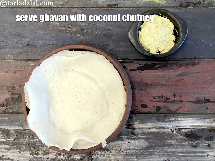 Step 23 – Serve&nbsp;<strong>Maharashtrian amboli</strong> with coconut chutney.&nbsp;See <a href="https://www.tarladalal.com/coconut-chutney---idlis-and-dosas-1653r">how to make coconut chutney</a>.