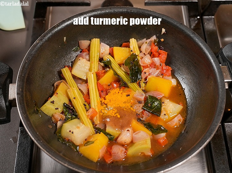 Step 22 – Add &frac14; tsp&nbsp;<a href="https://www.tarladalal.com/glossary-turmeric-powder-haldi-645i">turmeric powder (haldi)</a>.&nbsp;