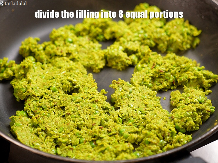 Step 22 – Divide the filling into 8 equal portions and keep aside.