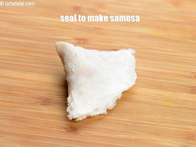 Step 22 – Seal it to make samosa.