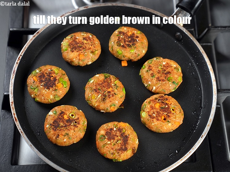 स्टेप 22 – जब तक वे दोनों तरफ से सुनहरे भूरे रंग के …