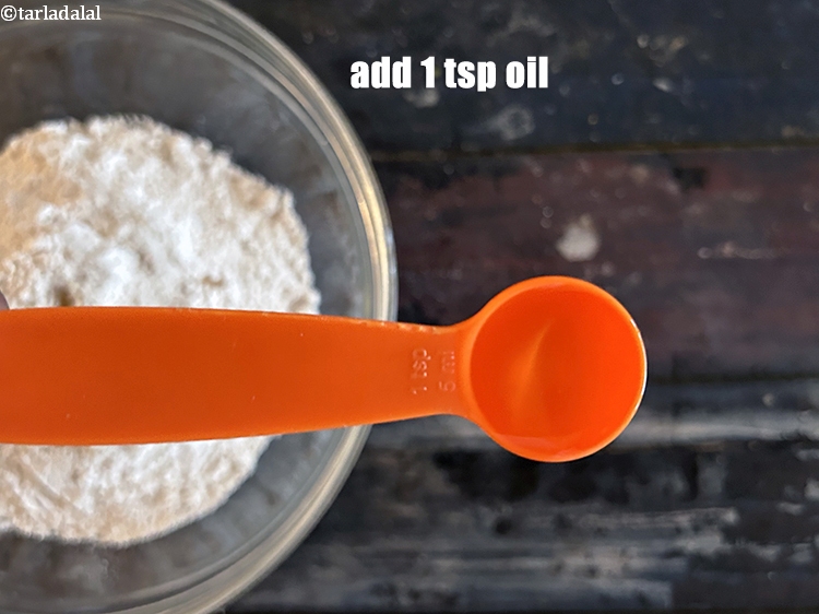 Step 9 – Add 1 tsp soya oil or oil