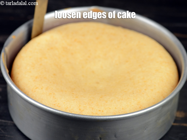 Step 24 – Once completely cooled, loosen the edges of the cake.