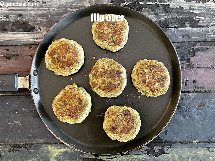 Step 35 – <meta charset="UTF-8" />Flip over.&nbsp;