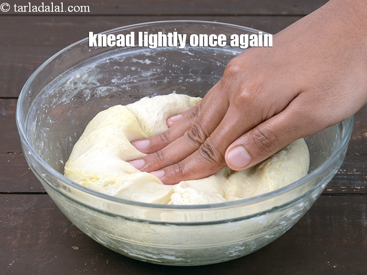 Step 22 – Knead lightly once again. The dough for Margherita pizza is ready.