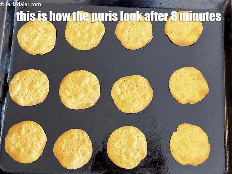 Step 23 – This is how the puris look after 8&nbsp;minutes.