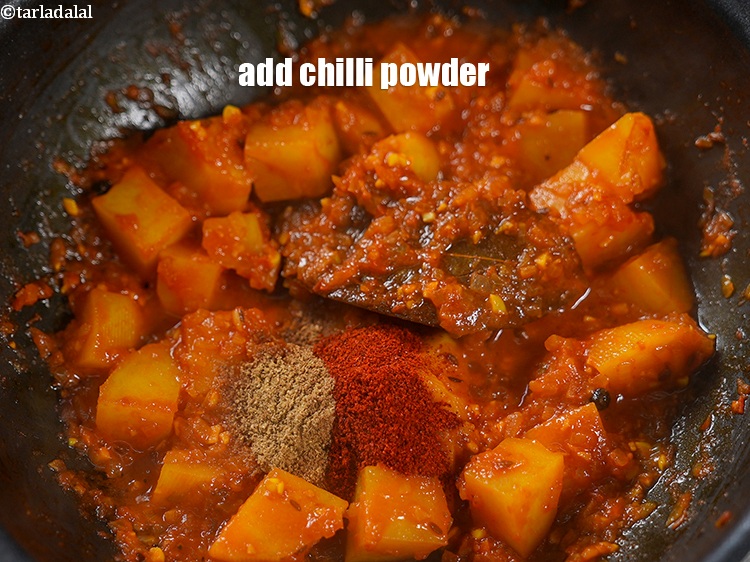 Step 23 – Add 1 tsp chilli powder.&nbsp;