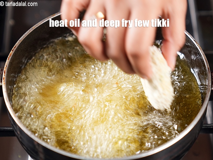 Step 23 – Heat oil in a deep pan and deep fry few tikki at a time.
