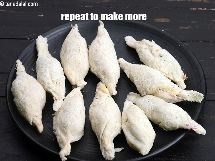 Step 23 – Repeat steps 2 to 4 to make remaining 9 dahi ke sholay.