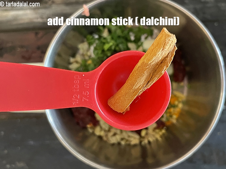 Step 23 – Add&nbsp;<meta charset="UTF-8" />1&nbsp;stick&nbsp;<a href="glossary-cinnamon-dalchini-346i">cinnamon (dalchini)</a>.