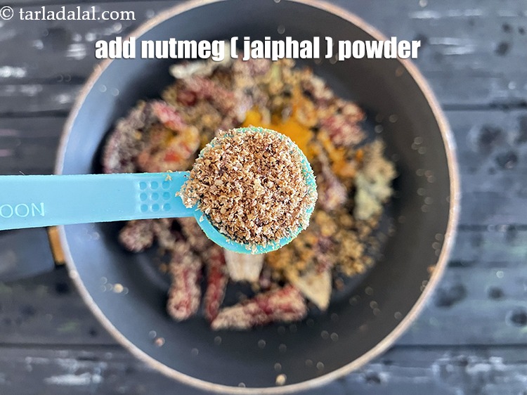 Step 23 – Add&nbsp;<meta charset="UTF-8" />1/2 tsp&nbsp;<a href="glossary-nutmeg-powder-jaiphal-powder-543i">nutmeg (jaiphal) powder</a>.