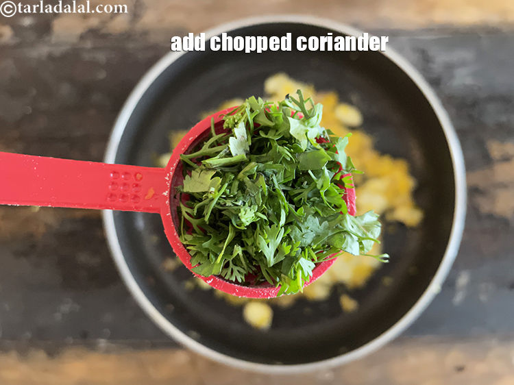 Step 37 – Add&nbsp;<meta charset="UTF-8" />1 tbsp&nbsp;<a href="glossary-chopped-coriander-783i">chopped coriander (dhania)</a>.