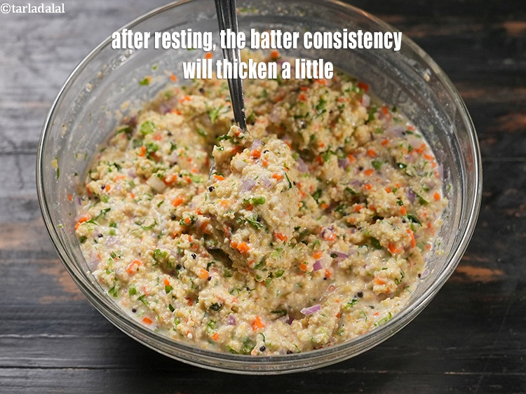 स्टेप 24 – अलग रखने के बाद, बैटर की स्थिरता थोड़ी गाढ़ी हो …