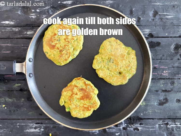Step 24 – <p>Cook again till both sides are golden brown.</p>
