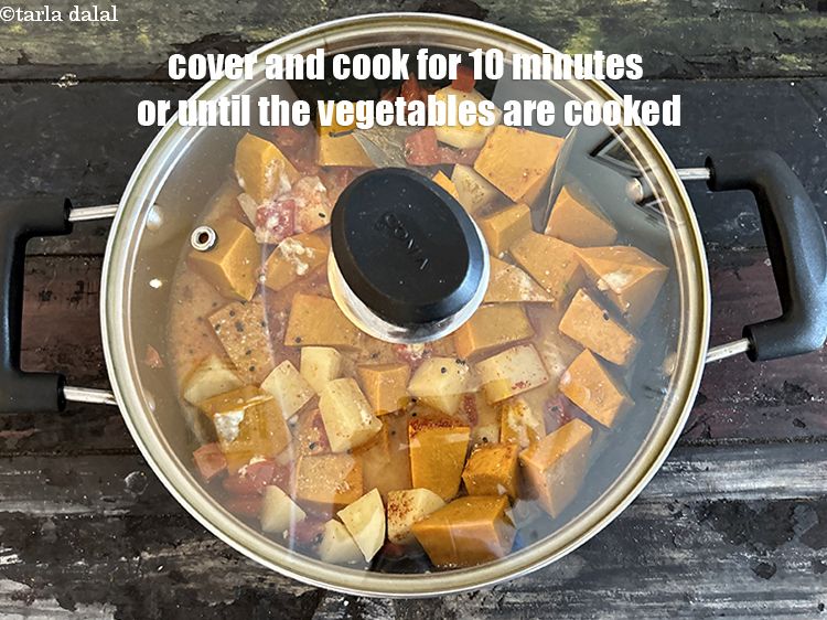 Step 24 – Cover and cook on a medium flame for 10&nbsp;minutes or till the vegetables are cooked.