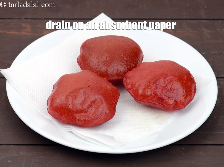 Step 23 – Drain on an absorbent paper.