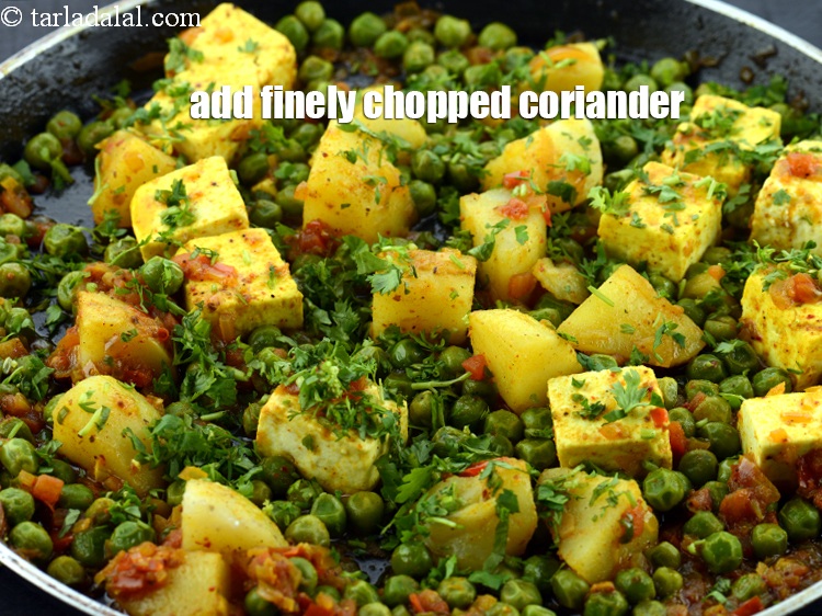 Step 24 – Add 1 tbsp finely <a href="https://www.tarladalal.com/glossary-chopped-coriander-783i">chopped coriander (dhania)</a>.
