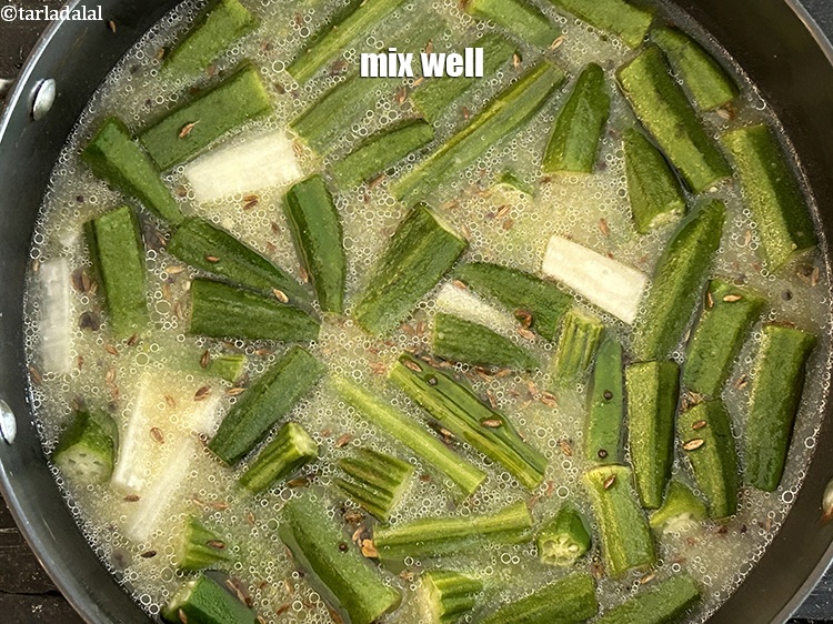 स्टेप 25 – अच्छी तरह से मलाएं।