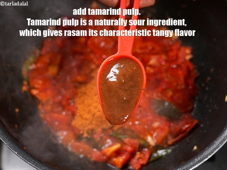 स्टेप 37 – १ टेबल-स्पून&nbsp;<a href=""https://www.tarladalal.com/glossary-tamarind-pulp-tamarind-extract-imli-ka-pulp-hindi-838i"">इमली का गूदा</a>&nbsp;डालें । इमली का गूदा प्राकृतिक …