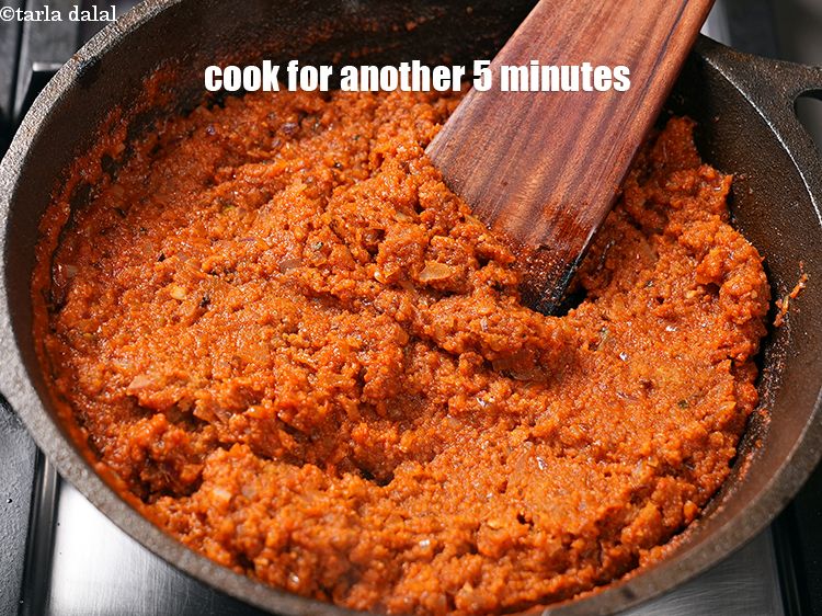 Step 32 – Cook on medium flame for another 5 minutes, while stirring occasionally.