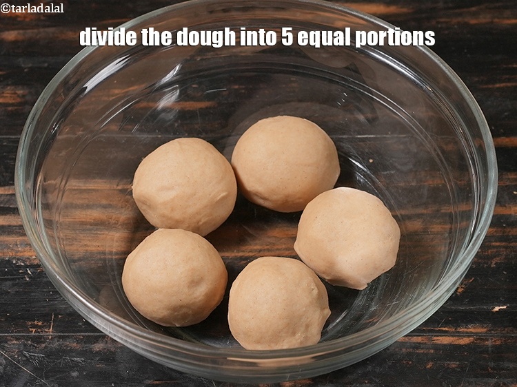 Step 33 – Divide the dough and bhurji into 5 equal portions.