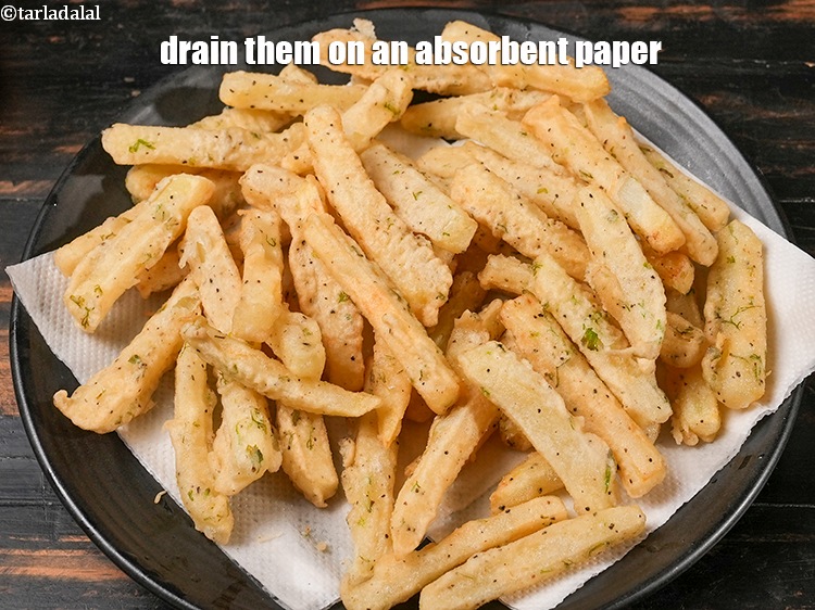 Step 24 – Drain them on an absorbent paper and keep aside.