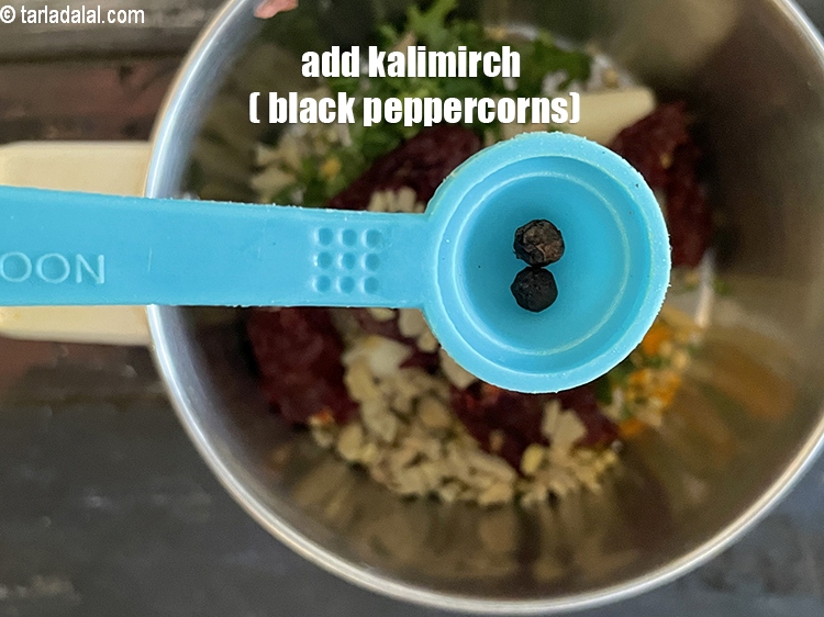 Step 25 – Add&nbsp;<meta charset="UTF-8" />2&nbsp;whole&nbsp;<a href="glossary-black-peppercorns-kali-mirch-kalimirch-566i">black peppercorns (kalimirch)</a>.