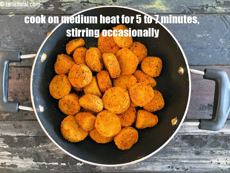 Step 27 – Cook <strong>arbi ki sabzi | Punjabi sookhi arbi ki sabji |&nbsp;Ghuiya&nbsp;ki sabzi |&nbsp;</strong>on a medium …