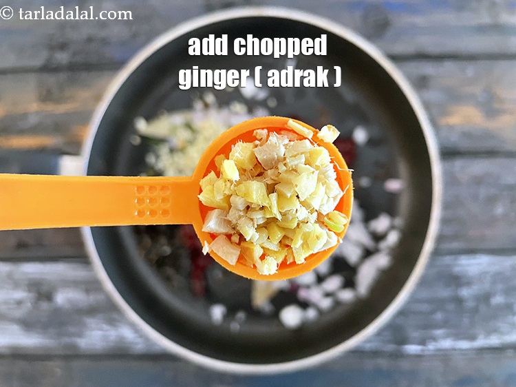 Step 25 – Add&nbsp;<meta charset="UTF-8" />1 tsp&nbsp;<a href="glossary-chopped-ginger-786i">chopped ginger (adrak)</a>.