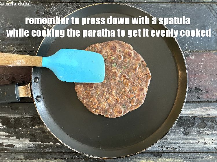 Step 25 – <meta charset="UTF-8" />Remeber to press down with a spatula while cooking the roti to get …
