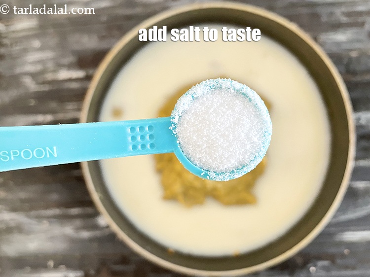 स्टेप 25 – <a href=""https://www.tarladalal.com/glossary-salt-namak-table-salt-hindi-418i"">नमक</a>&nbsp; स्वादानुसार&nbsp;<span style=""font-size:11pt""><span style=""font-family:Calibri,sans-serif""><span style=""background-color:white""><span style=""font-family:&quot;Nirmala UI&quot;,sans-serif""><span style=""color:black"">डालें।&nbsp;हमने 1/2 …