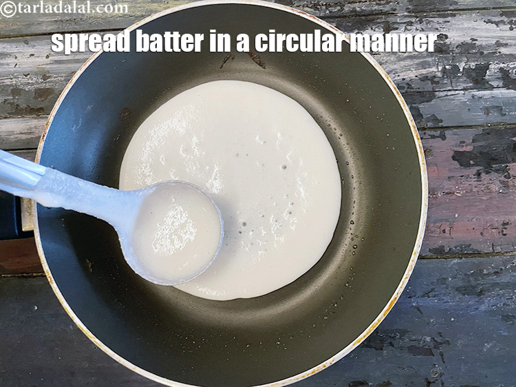 Step 41 – <meta charset="UTF-8" /><meta charset="UTF-8" /> Spread batter in a circular manner to make 125 mm. …