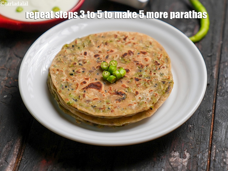 Step 27 – Repeat steps 3 to 5 to make 5 more parathas.