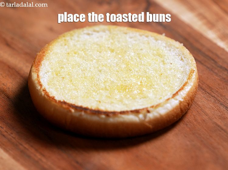 Step 32 – Place the toasted buns on a clean, dry surface.