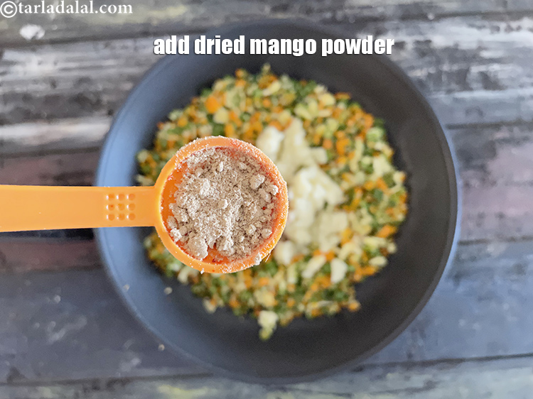 Step 25 – Add&nbsp;<meta charset="UTF-8" />1/2 tsp&nbsp;<a href="glossary-dried-mango-powder-amchur-powder-148i">dried mango powder (amchur)</a>.