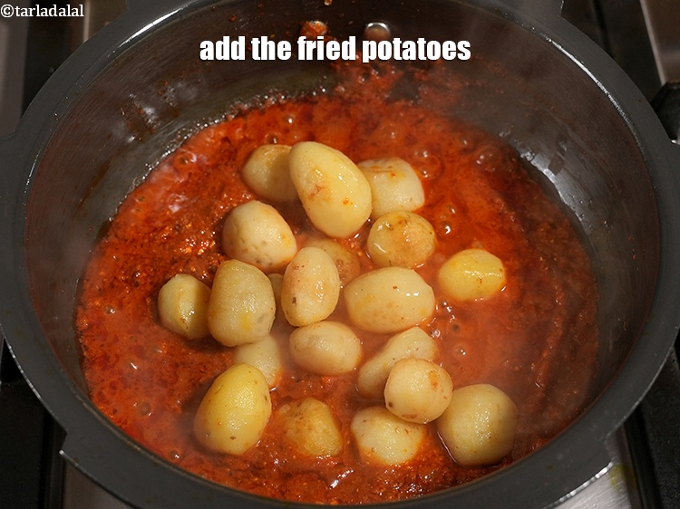 Step 27 – Add the fried potatoes.